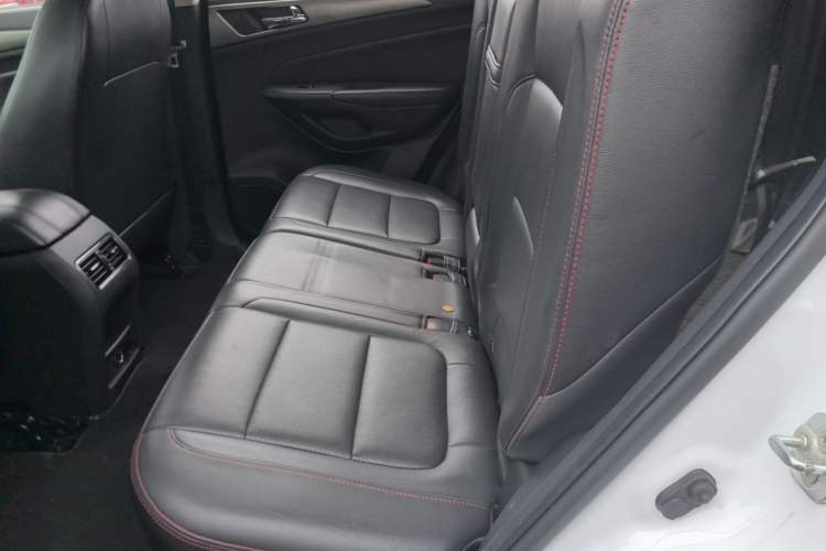 Used CHANGAN CS75 2016 1.8T Automatic Elite Model China V Standard Left Rear Seat
