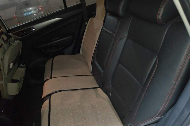 Used CHANGAN CS75 2016 1.8T Automatic Elite Model China V Standard Left Rear Seat