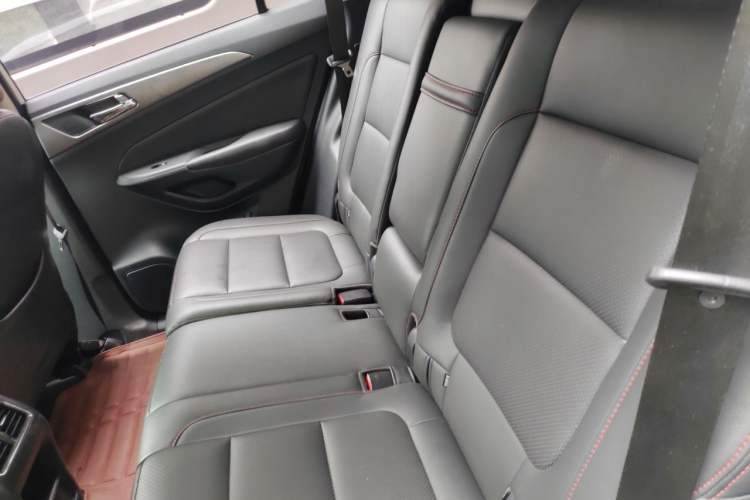 Used CHANGAN CS75 2016 1.8T Automatic Prestige Model China V Standard Left Rear Seat