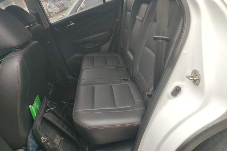 Used CHANGAN CS75 2016 1.8T Automatic Elite Model China V Standard Left Rear Seat
