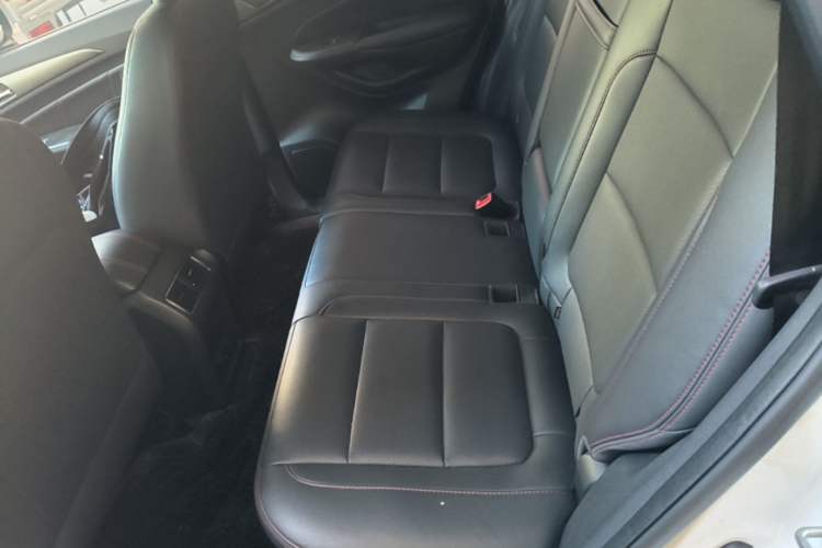 Used CHANGAN CS75 2016 1.8T Automatic Elite Model China V Standard Left Rear Seat