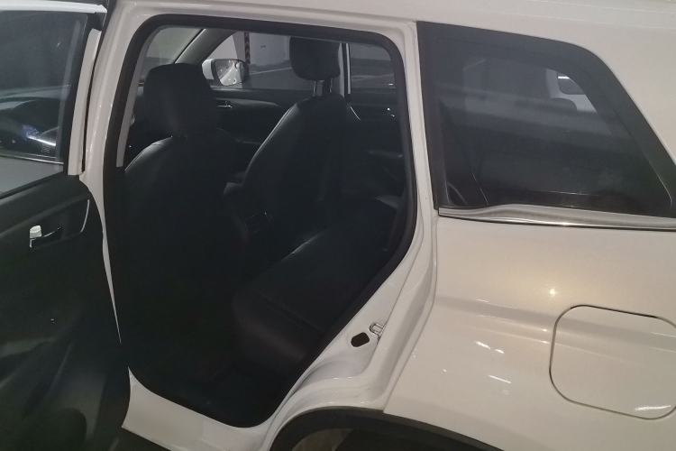 Used CHANGAN CS75 2016 2.0L Manual Luxury Version China V Standard Left Rear Seat