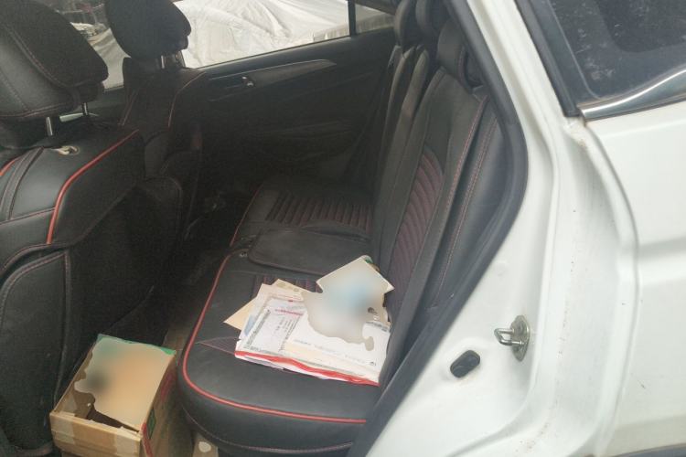 Used CHANGAN CS75 2016 1.8T Automatic Elite Model China V Standard Left Rear Seat