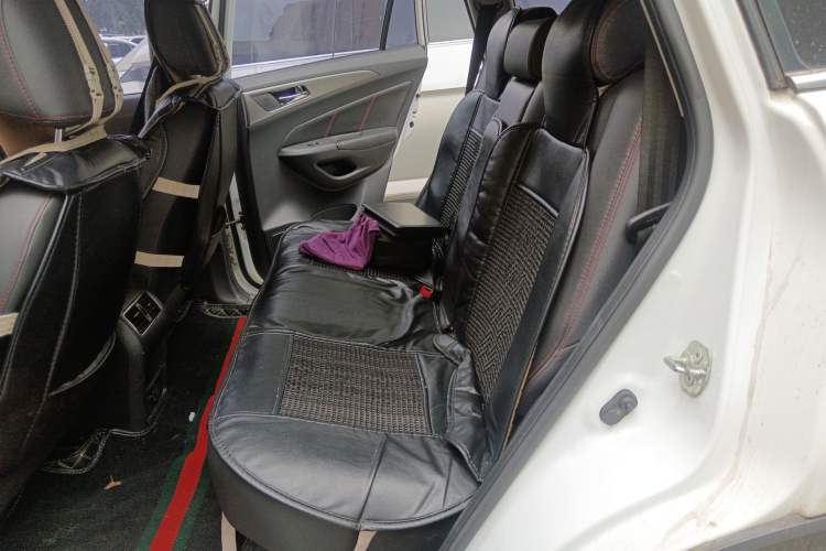 Used CHANGAN CS75 2016 1.8T Automatic Elite Model China V Standard Left Rear Seat