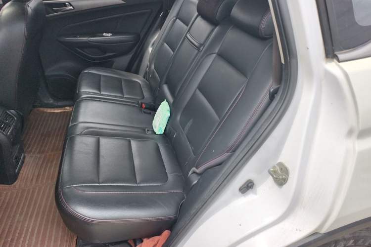 Used CHANGAN CS75 2016 1.8T Automatic Elite Model China V Standard Left Rear Seat
