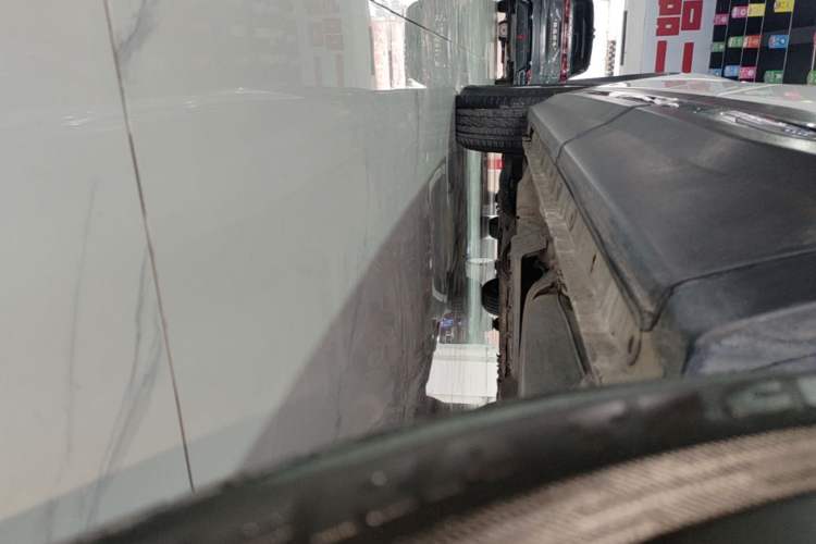 Used CHANGAN CS75 2016 1.8T Automatic Elite Model China IV Standard Left Side Sill