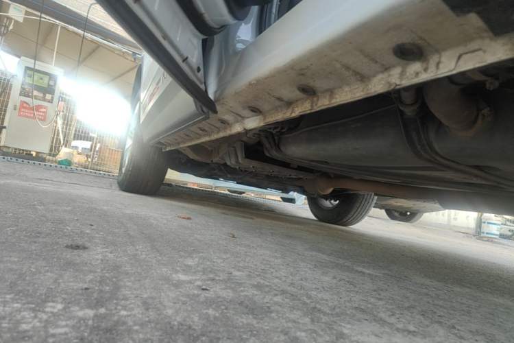 Used CHANGAN CS75 2016 1.5T Manual FENGSHANG Model Left Side Sill