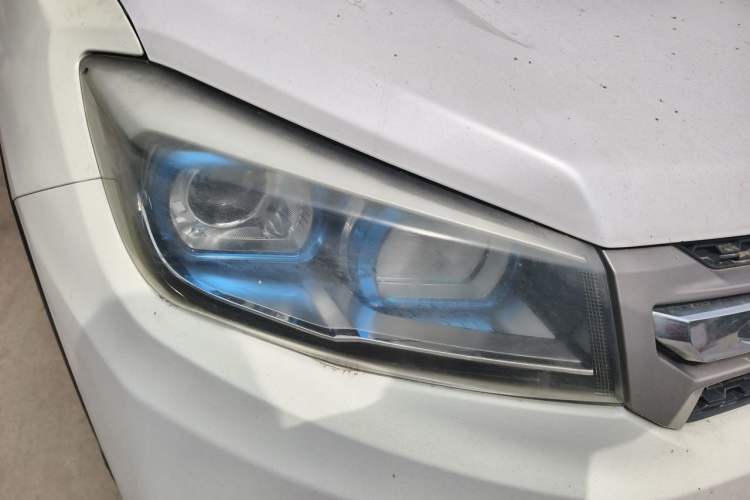 Used CHANGAN CS75 2016 1.8T Automatic Elite Model China V Standard Right Front Headlight