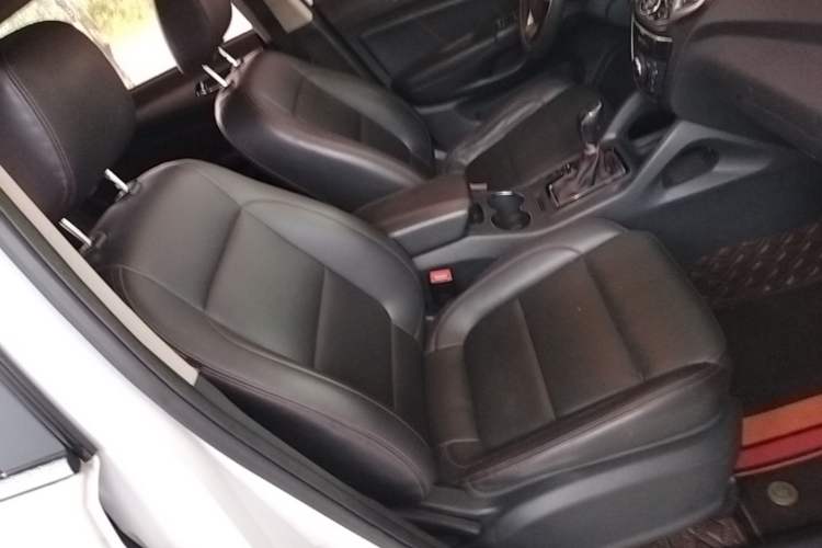 Used CHANGAN CS75 2016 1.8T Automatic Elite Model China V Standard Right Front Seat