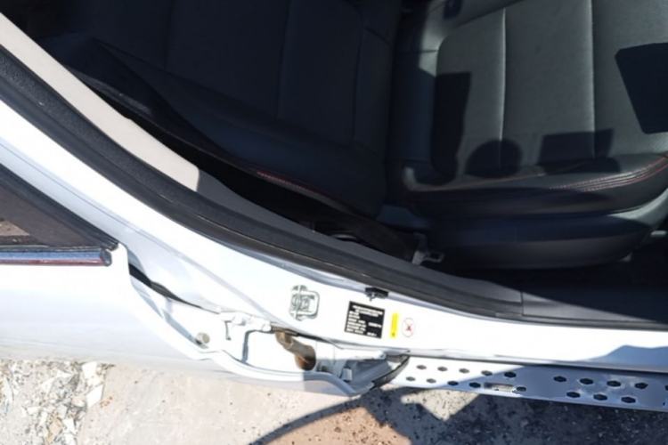 Used CHANGAN CS75 2016 1.8T Automatic Elite Model China V Standard Right Front Seat