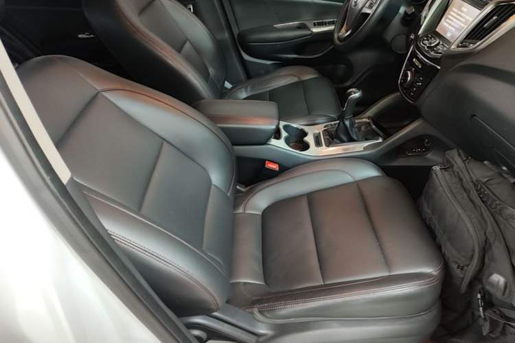 Used CHANGAN CS75 2016 2.0L Manual Luxury Version China V Standard Right Front Seat