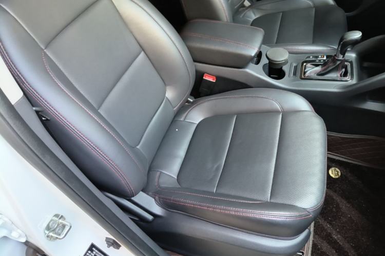 Used CHANGAN CS75 2016 1.8T Automatic Elite Model China V Standard Right Front Seat
