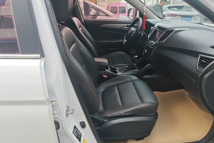 Used CHANGAN CS75 2016 1.8T Automatic Elite Model China V Standard Right Front Seat