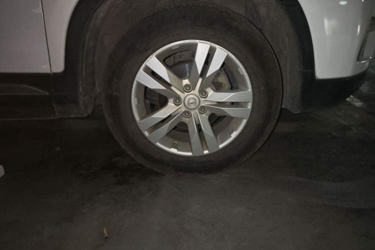 Used CHANGAN CS75 2016 2.0L Manual Luxury Version China V Standard Right Front Wheel Hub