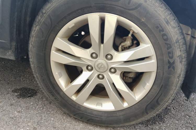 Used CHANGAN CS75 2016 2.0L Manual Luxury Version China V Standard Right Front Wheel Hub
