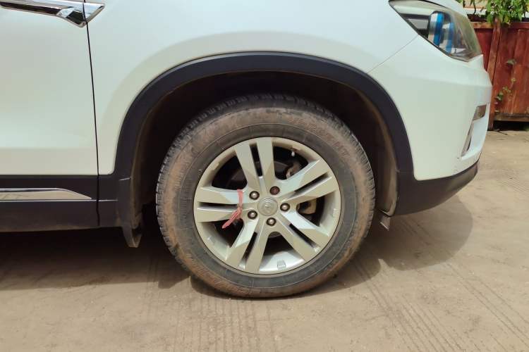 Used CHANGAN CS75 2016 1.8T Automatic Elite Model China V Standard Right Front Wheel Hub