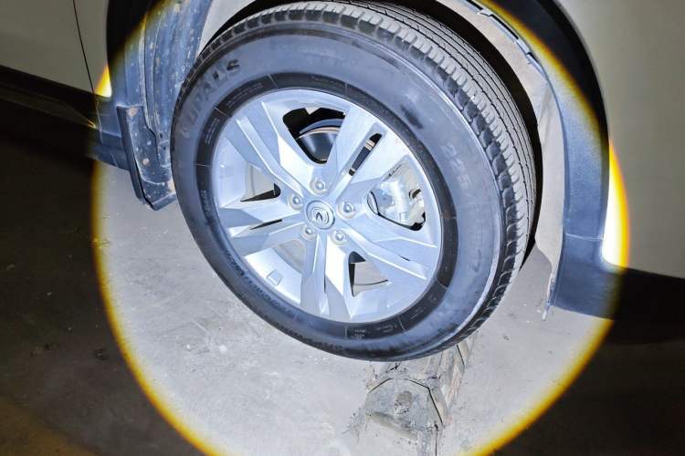 Used CHANGAN CS75 2016 1.8T Automatic Elite Model China V Standard Right Front Wheel Hub