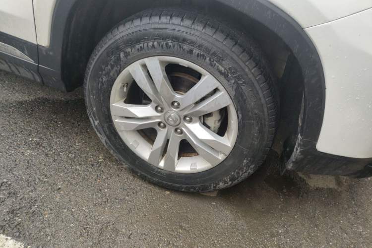 Used CHANGAN CS75 2016 1.8T Automatic Elite Model China V Standard Right Front Wheel Hub
