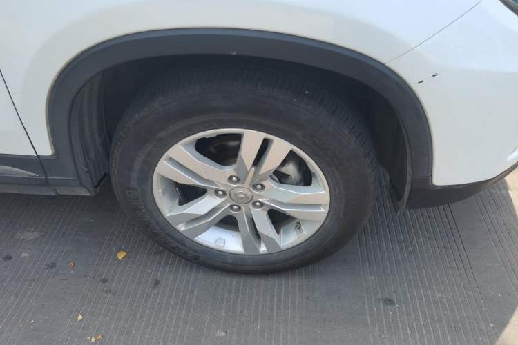 Used CHANGAN CS75 2016 1.8T Automatic Elite Model China V Standard Right Front Wheel Hub