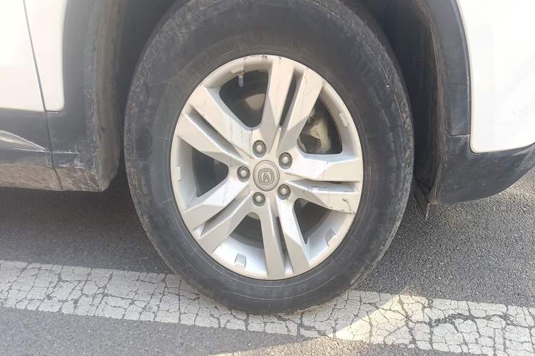 Used CHANGAN CS75 2016 1.8T Automatic Elite Model China V Standard Right Front Wheel Hub