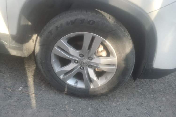 Used CHANGAN CS75 2016 1.8T Automatic Elite Model China V Standard Right Front Wheel Hub