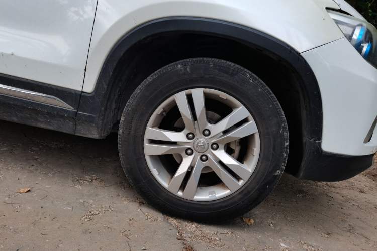 Used CHANGAN CS75 2016 2.0L Manual Luxury Version China V Standard Right Front Wheel Hub