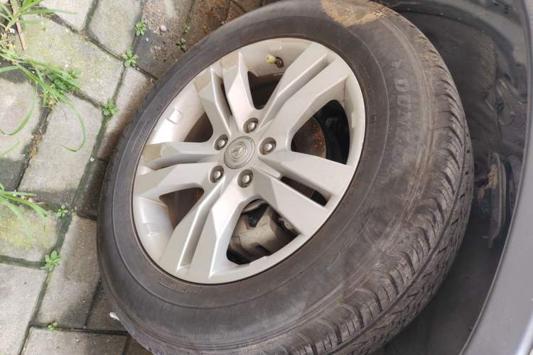 Used CHANGAN CS75 2016 1.8T Automatic Elite Model China V Standard Right Front Wheel Hub