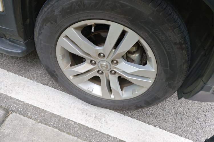 Used CHANGAN CS75 2016 1.8T Automatic Elite Model China V Standard Right Front Wheel Hub