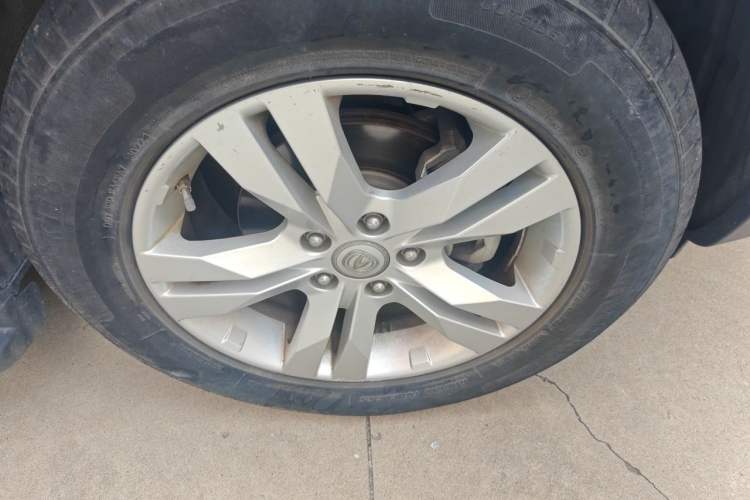 Used CHANGAN CS75 2016 1.8T Automatic Elite Model China V Standard Right Front Wheel Hub