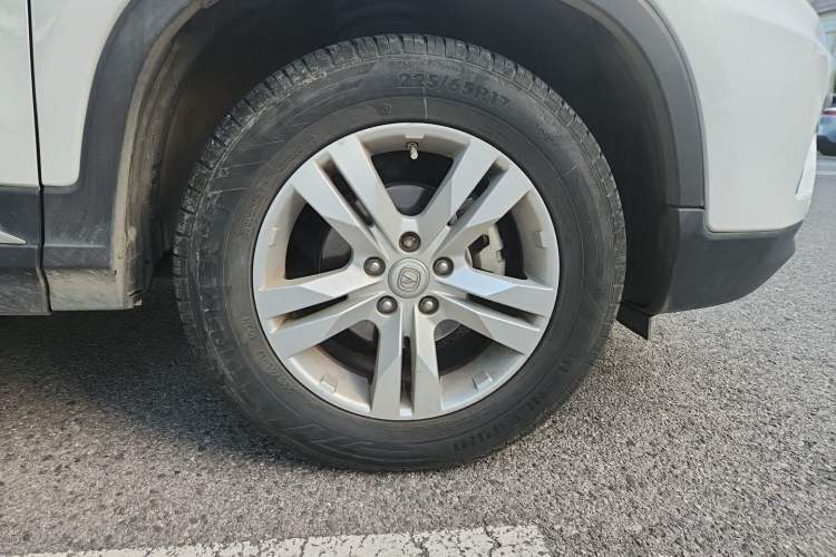 Used CHANGAN CS75 2016 1.8T Automatic Elite Model China V Standard Right Front Wheel Hub