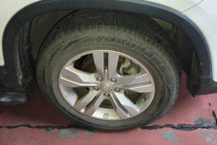 Used CHANGAN CS75 2016 1.8T Automatic Elite Model China V Standard Right Front Wheel Hub