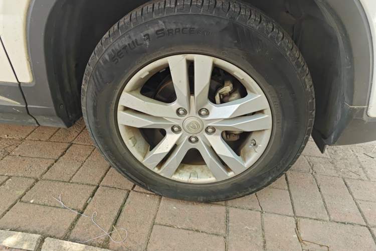Used CHANGAN CS75 2016 2.0L Manual Luxury Version China IV Standard Right Front Wheel Hub