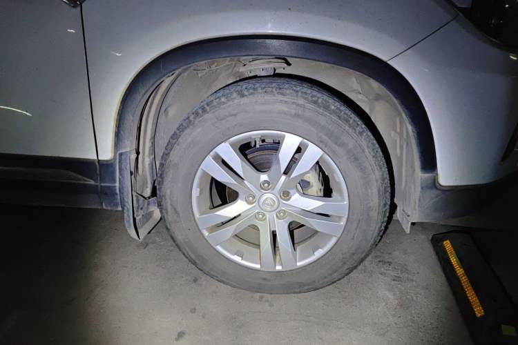 Used CHANGAN CS75 2016 1.5T Manual FENGSHANG Model Right Front Wheel Hub