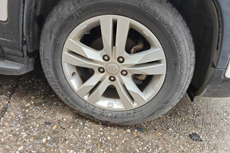 Used CHANGAN CS75 2016 1.8T Automatic Elite Model China V Standard Right Front Wheel Hub