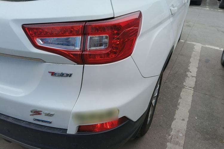 Used CHANGAN CS75 2016 1.5T Manual FENGSHANG Model Right Rear Taillight