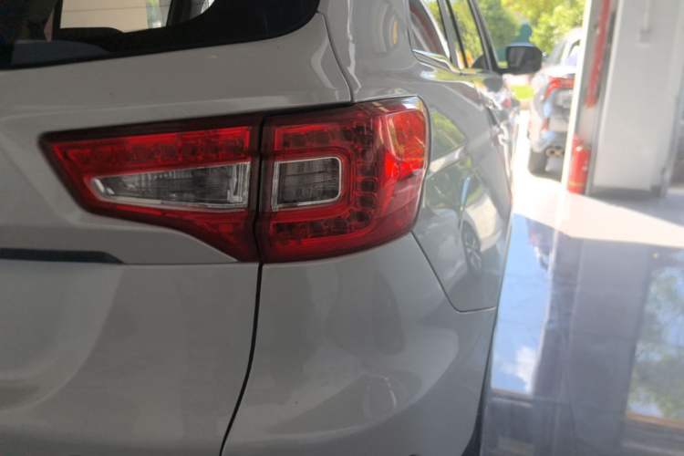 Used CHANGAN CS75 2016 1.8T Automatic Elite Model China V Standard Right Rear Taillight