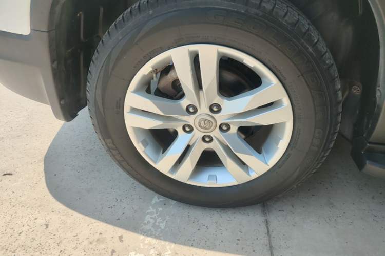 Used CHANGAN CS75 2016 1.8T Automatic Elite Model China V Standard Right Rear Wheel Hub