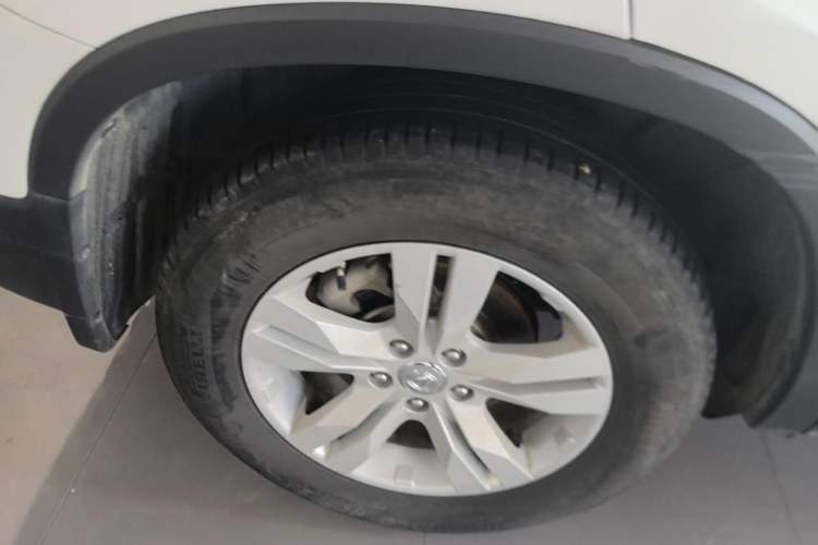 Used CHANGAN CS75 2016 1.8T Automatic Elite Model China V Standard Right Rear Wheel Hub