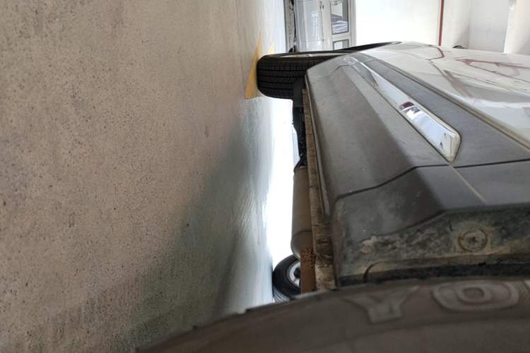 Used CHANGAN CS75 2016 1.8T Automatic Elite Model China IV Standard Right Side Sill