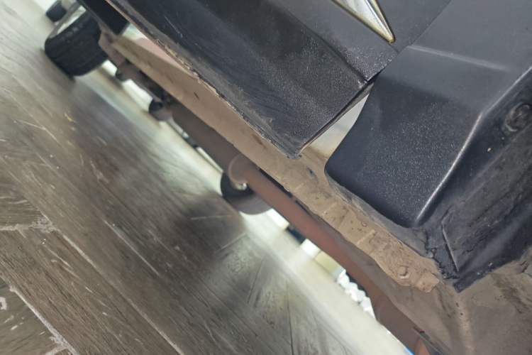 Used CHANGAN CS75 2016 1.8T Automatic Elite Model China V Standard Right Side Sill