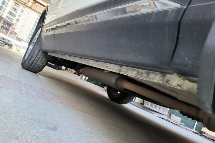 Used CHANGAN CS75 2016 1.8T Automatic Elite Model China V Standard Right Side Sill