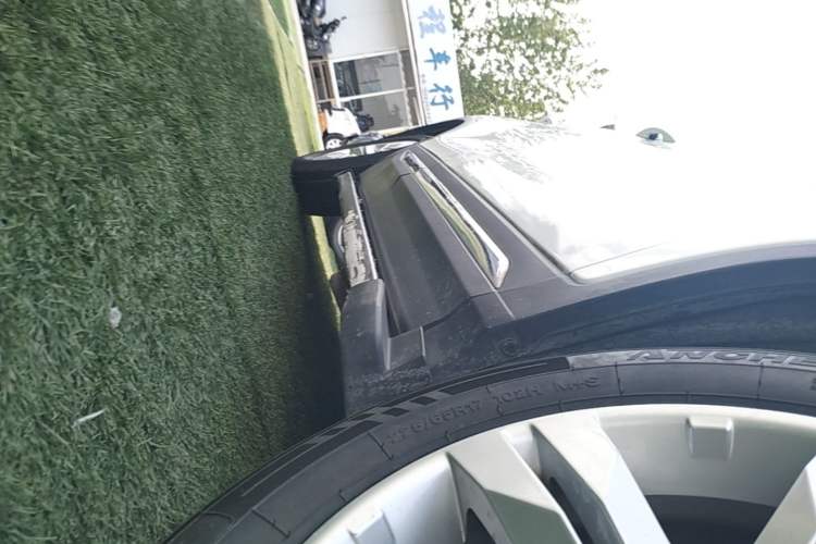 Used CHANGAN CS75 2016 1.8T Automatic Elite Model China V Standard Right Side Sill