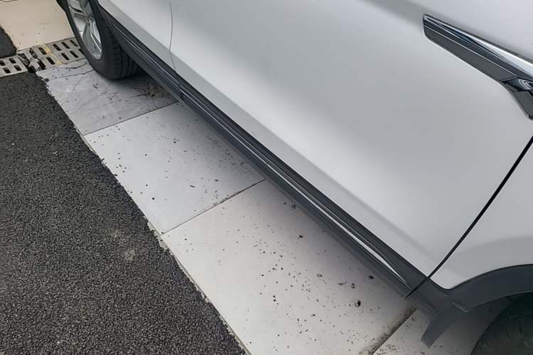 Used CHANGAN CS75 2016 1.8T Automatic Elite Model China V Standard Right Side Sill