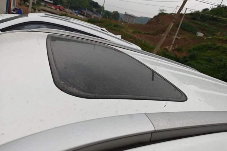 Used CHANGAN CS75 2016 1.8T Automatic Elite Model China V Standard Roof