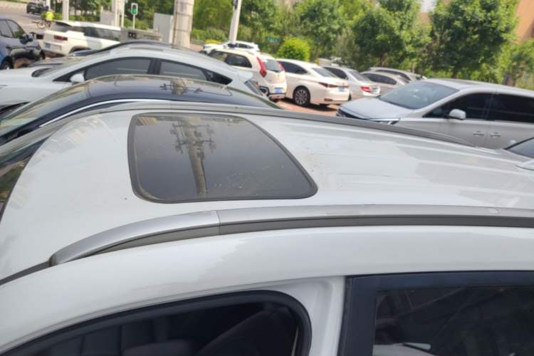 Used CHANGAN CS75 2016 1.8T Automatic Elite Model China V Standard Roof