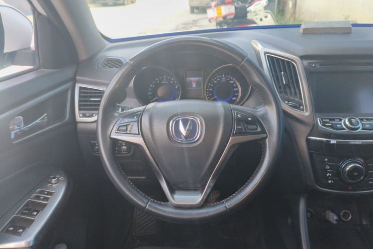 Used CHANGAN CS75 2016 2.0L Manual Luxury Version China V Standard Steering Wheel