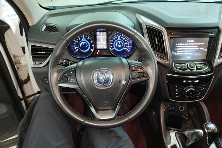 Used CHANGAN CS75 2016 2.0L Manual Luxury Version China V Standard Steering Wheel