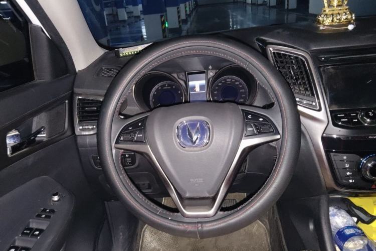 Used CHANGAN CS75 2016 2.0L Manual Luxury Version China V Standard Steering Wheel