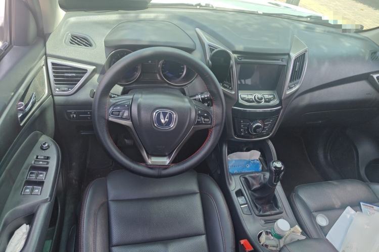 Used CHANGAN CS75 2016 2.0L Manual Luxury Version China V Standard Steering Wheel