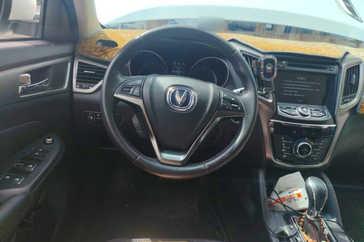 Used CHANGAN CS75 2016 1.8T Automatic Elite Model China V Standard Steering Wheel